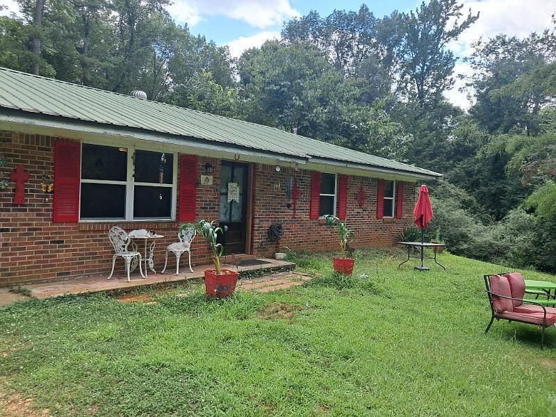 1st image of 582 County Road 433