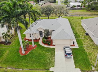 6460 NW Friendly Cir, Port Saint Lucie, FL 34983
