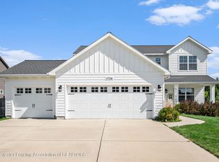11708 Arrowhead Dr, Grand Ledge, MI 48837