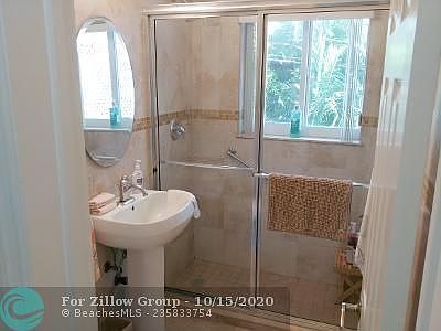 5th image of 4320 Seagrape Dr #3
