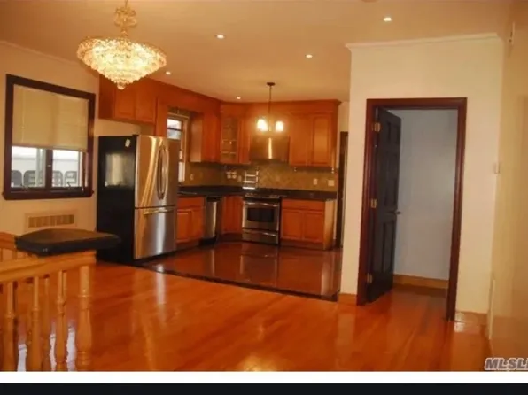 3619 215th St Unit 1, Bayside, NY 11361
