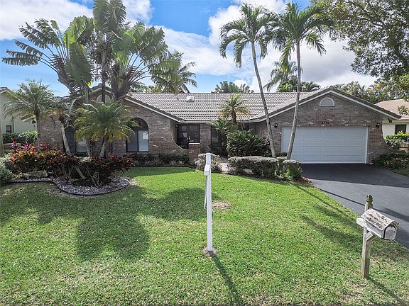 3rd image of 8774 NW 50th Drive