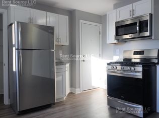 14 Crescent St, Medford, MA 02155