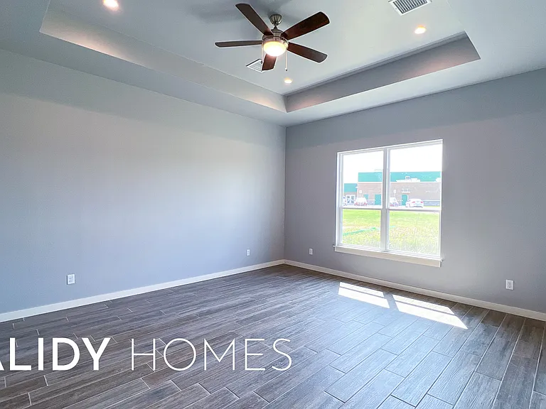 505 Remington Ave — Photo 6