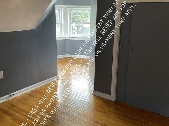 5th image of 42 Waterman St Floor 3