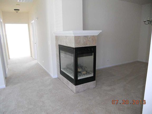 4th image of 93 W Essington Dr