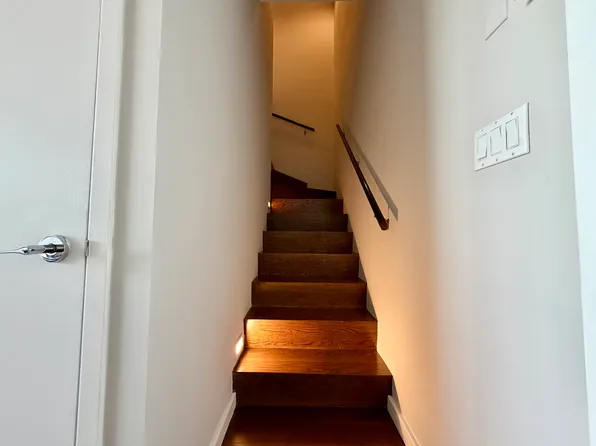 340 East 23rd Street image 9 of 24