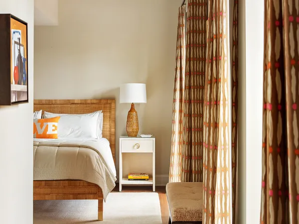 160 West 12th Street image 8 of 16