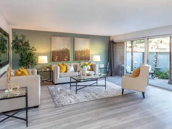 500 W Middlefield Rd APT 44, Mountain View, CA 94043
