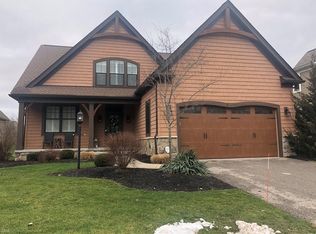7420 Edwards Lndg, Chagrin Falls, OH 44023