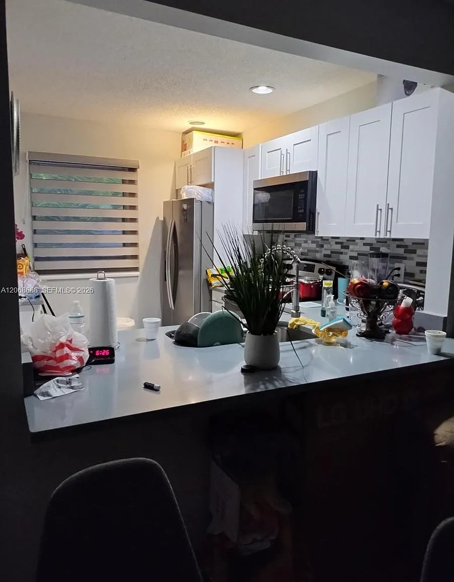 2 bed, 2.0 bath, $2,300 — Photo 2