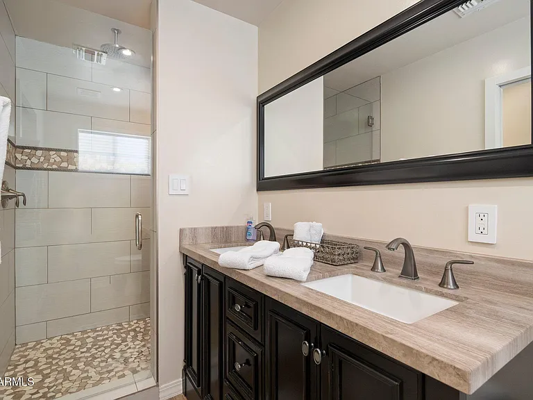 8625 E Lincoln Dr — Photo 19
