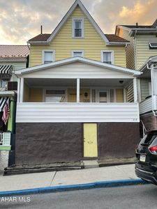 214 Willow Ave, Altoona, PA, 16601