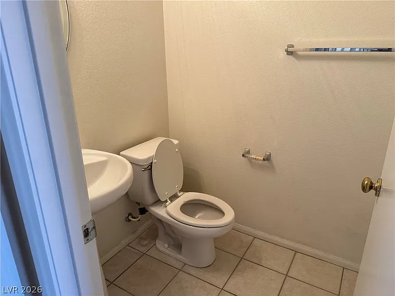 10066 Cambridge Blue Ave — Photo 7
