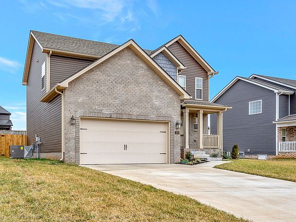 3rd image of 754 Banister Dr