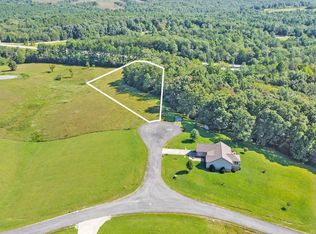 31 Estate Way, Crossville, TN 38555