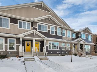 8021 Orchards Grn SW, Edmonton, AB T6X 2L5