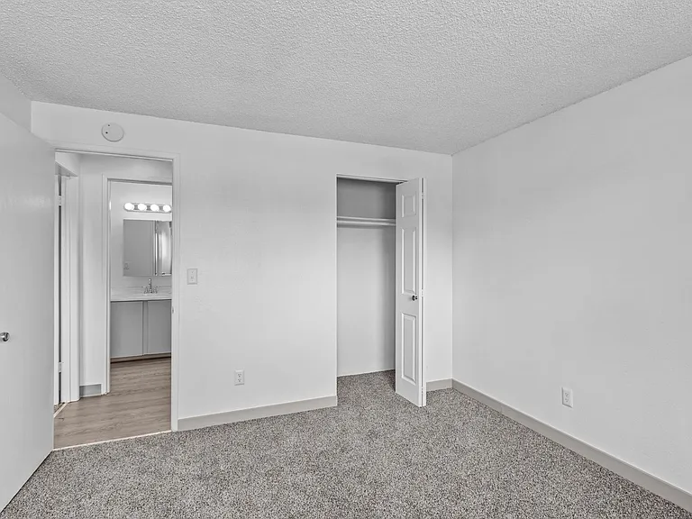 Parc 48 Apartments — Photo 36