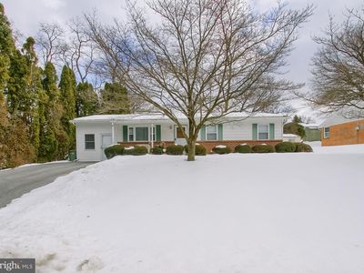 1075 Princess Dr, Steelton, PA, 17113