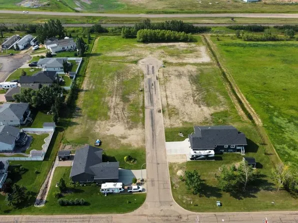 12 59th St, Daysland, AB T0B 1A0