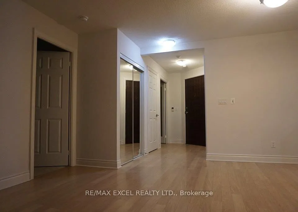 23 Cox Blvd #973