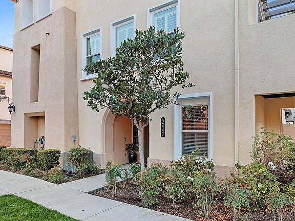 2nd image of 2447 Longstaff Ct