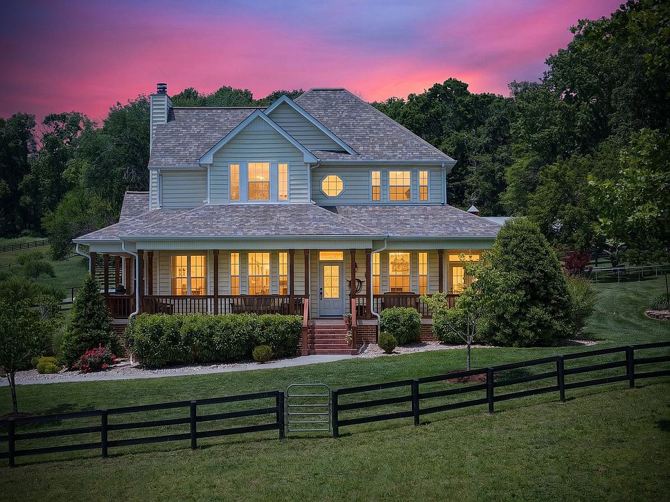 70th image of 157 Giles Ln