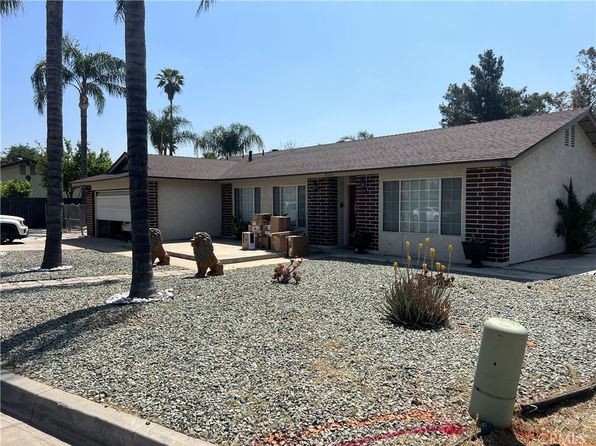 8566 Brookfield Dr