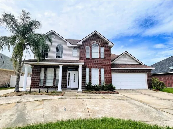1205 Wyndham N, Gretna, LA 70056