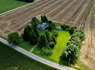 404 Mulberry Ln, Hague, VA 22469