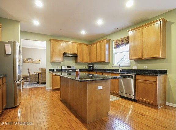 4th image of 1550 Maureen Dr