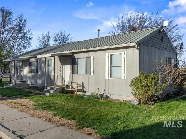 101/103 Wilson Ave, Emmett, ID 83617