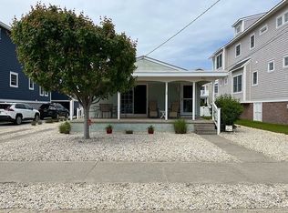 251 16th St, Avalon, NJ 08202