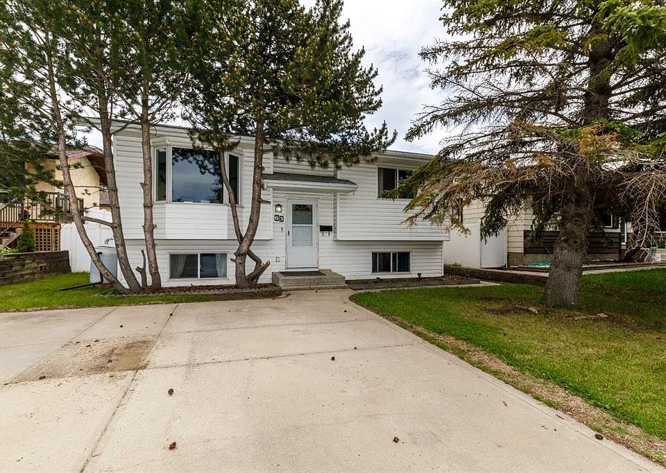 1st image of 63 W McLevin Cres