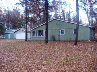 863 Muskegon Rd, Harrison, MI 48625