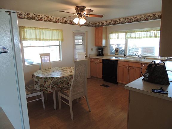 5th image of 7316 Lakeshore Dr