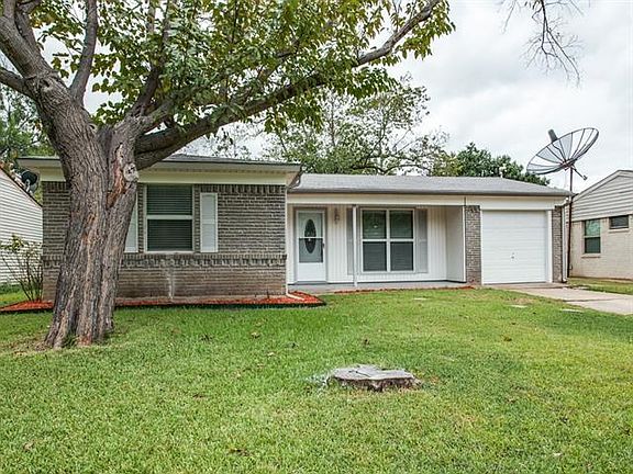 3rd image of 4501 Harvey Dr