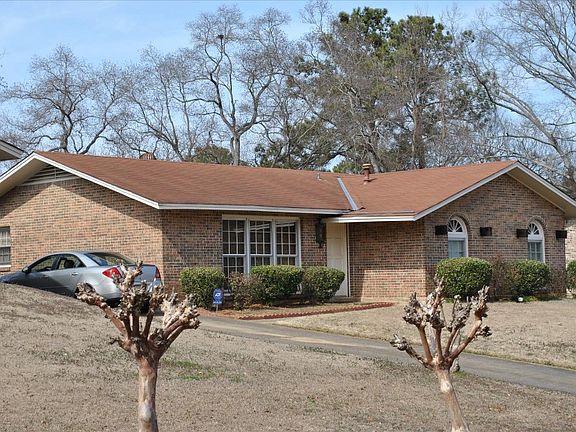 2nd image of 741 Burlington Dr