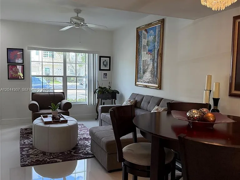 16619 Hemingway Dr — Photo 3