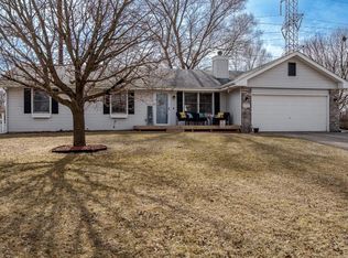 4771 Alexandra Ln, Machesney Park, IL 61115