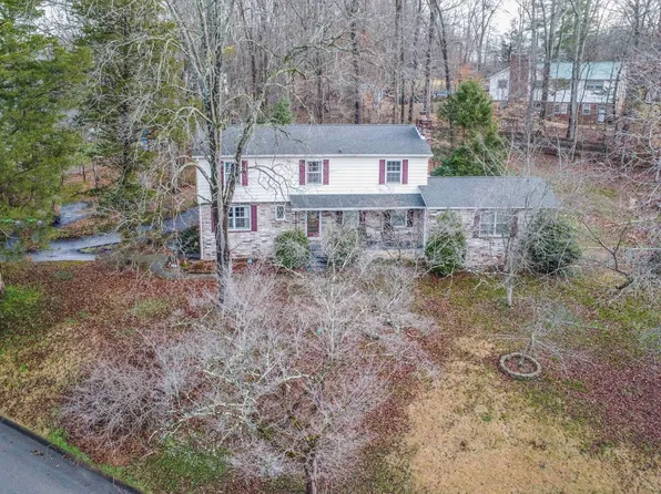 125 Wendover Cir, Oak Ridge, TN 37830