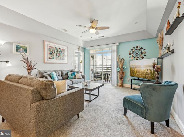 9200 Charleston Dr UNIT 408, Manassas, VA 20110
