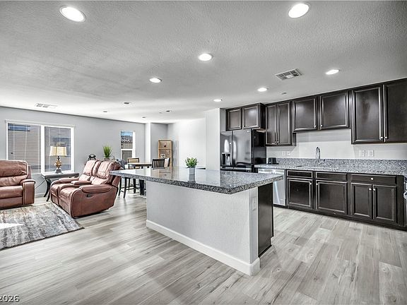 4th image of 1525 Spiced Wine Ave Unit 24104