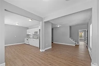 18 The Clearing St #1 — Photo 6