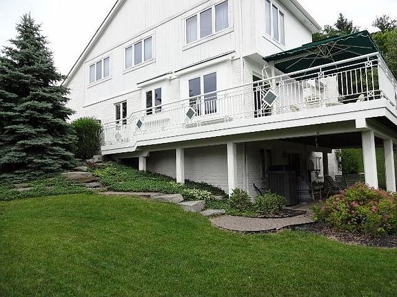 2nd image of 47855 Forest Ct #11