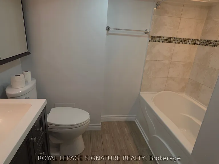 16 Muir Dr — Photo 32