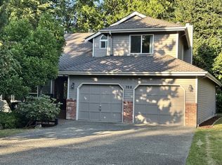 700 Jasmine Pl NW, Issaquah, WA 98027