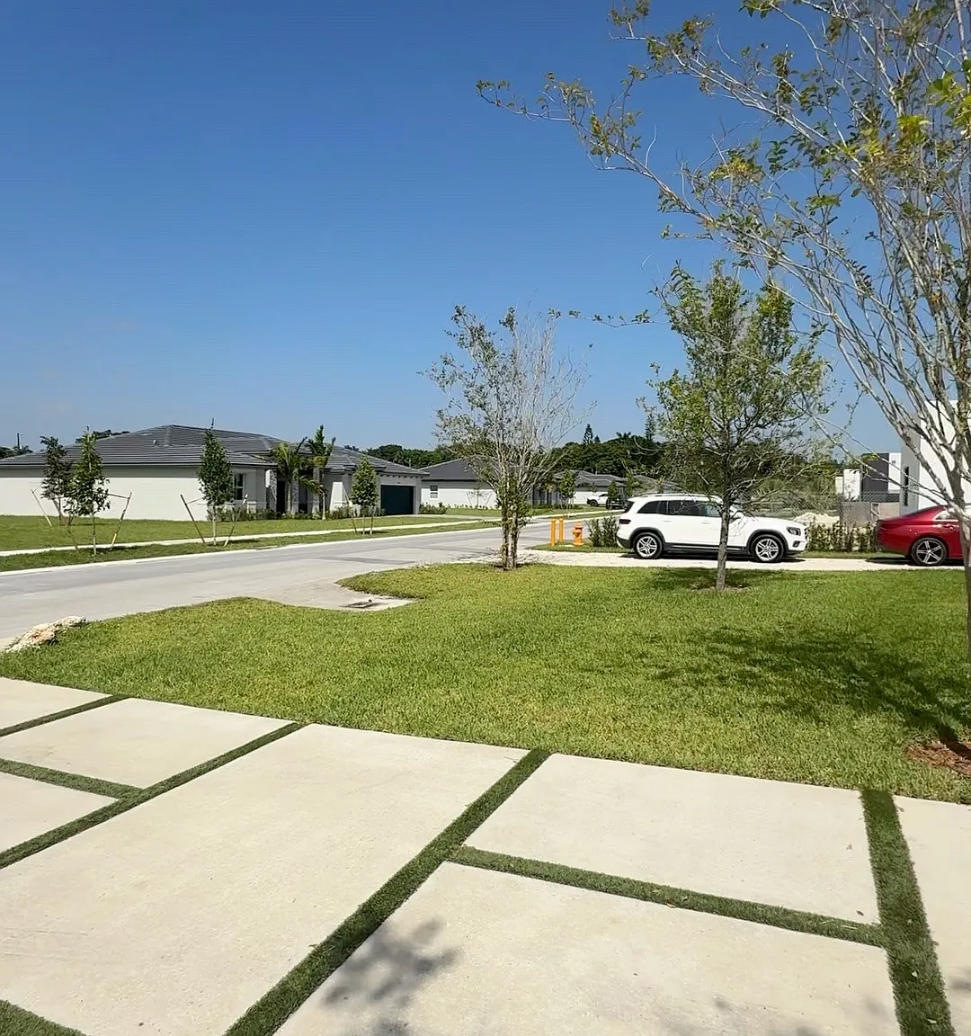 1 bed, 1200 sqft, $2,200 — Photo 3