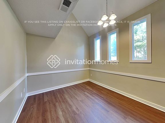 4th image of 6589 Oakwood Dr