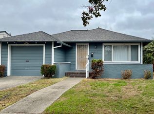 1205 12th St, Santa Rosa, CA 95404